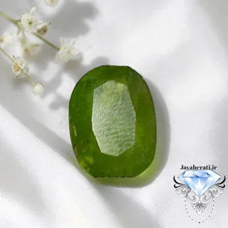 نگین زبرجد طبیعی پاکستان P26