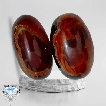 جفت مهره عقیق سلیمانی بسیارزیبا و ارزشمند