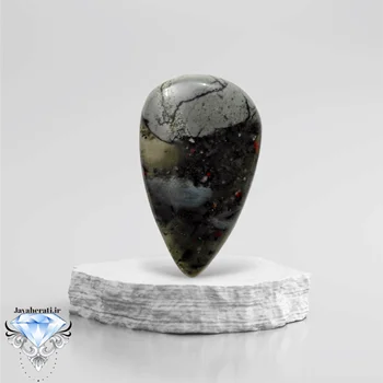 نگین سنگ خون (بلاداستون) معدنی B16