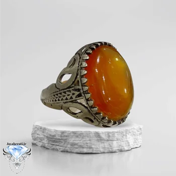 انگشتر عقیق پرتقالی خوشرنگ و زیبا